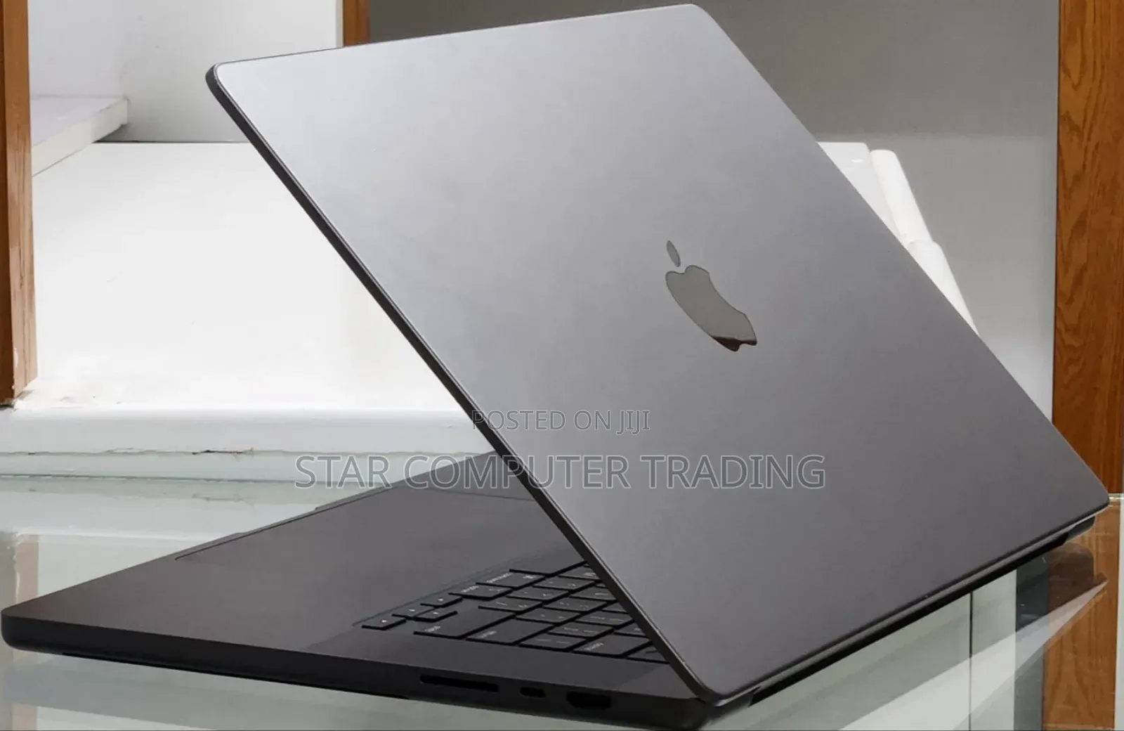 New Apple MacBook Pro 2023 M3 Max 16-inch 36GB Apple M3 Max SSD 1T