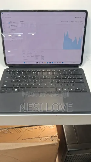 New Laptop Huawei MateBook 13 WRT-W19E 16GB Intel Core i7 SSD 512GB
