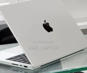 New Laptop Apple MacBook Pro M1 16GB Apple M1 Pro SSD 512GB