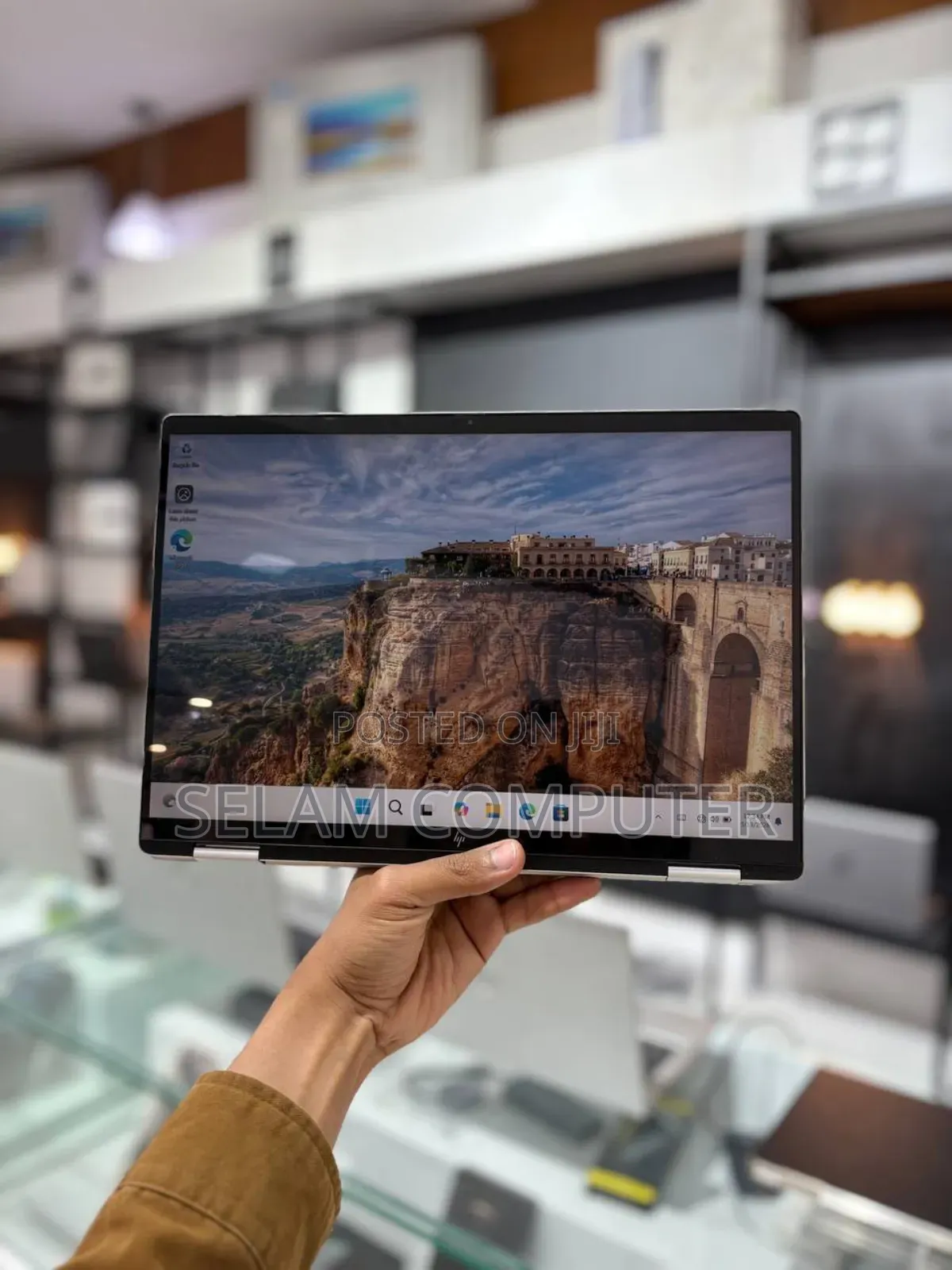 New Laptop HP Envy X360 16GB AMD Ryzen 5 SSD 512GB