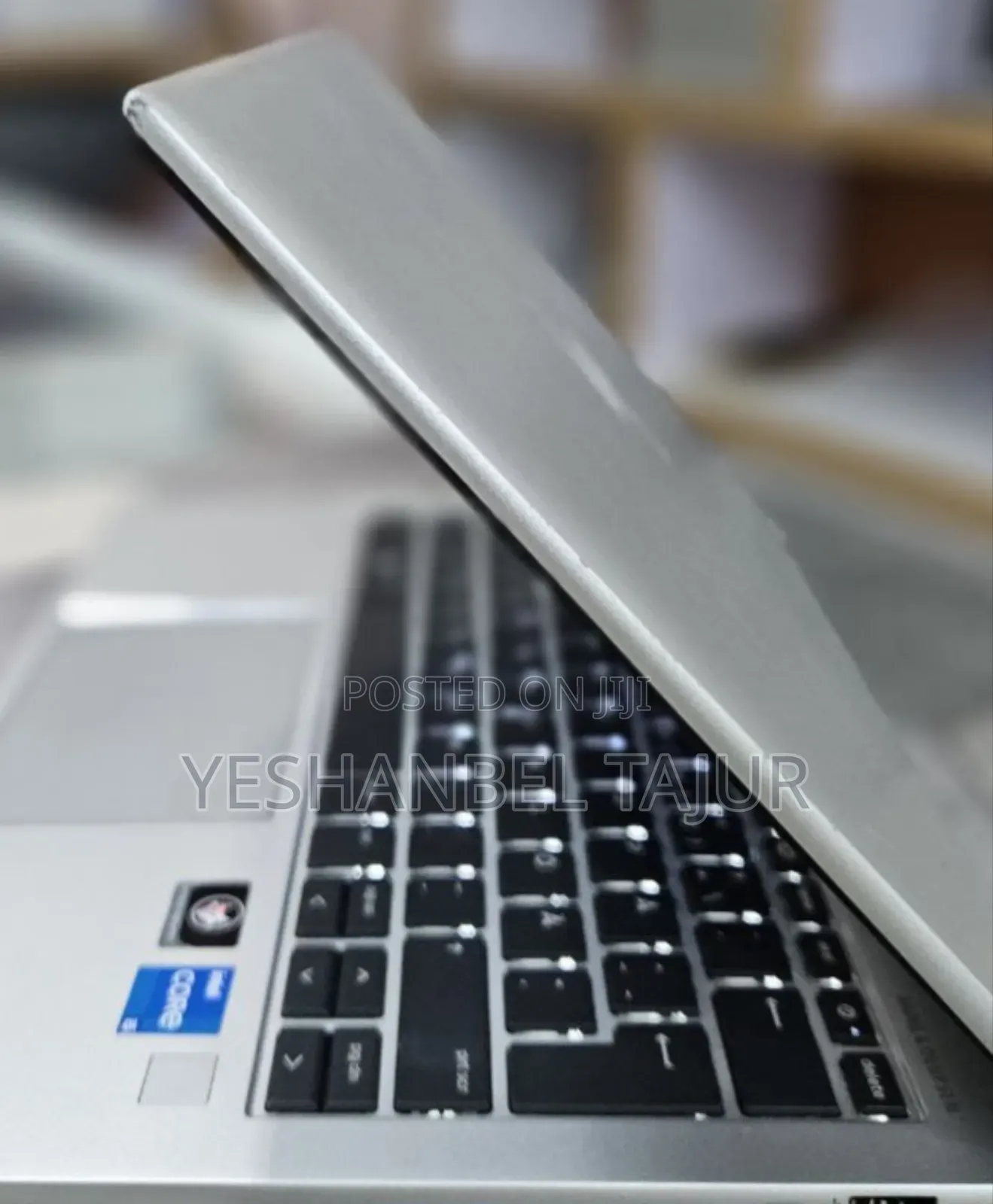 New Laptop HP EliteBook 830 G8 16GB Intel Core i5 SSD 512GB