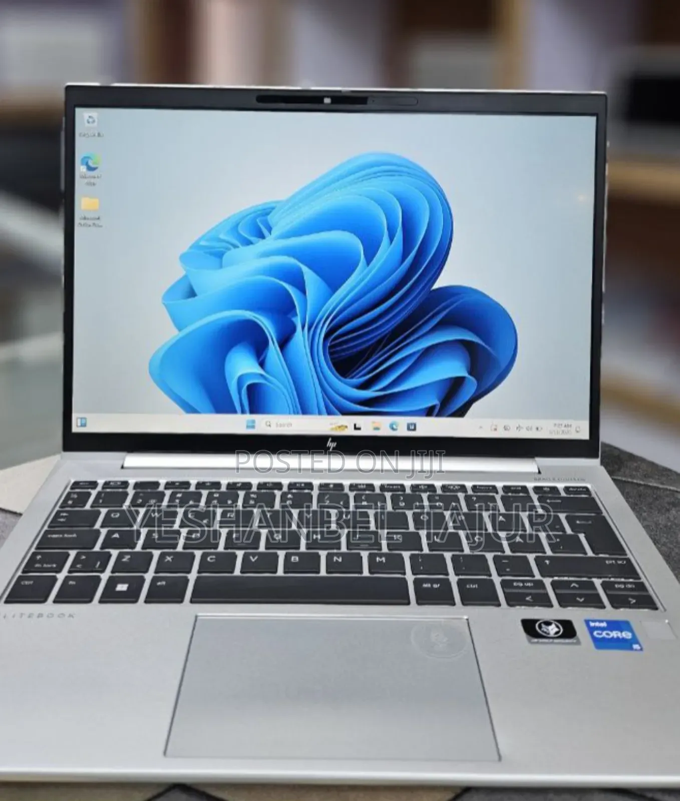 New Laptop HP EliteBook 830 G8 16GB Intel Core i5 SSD 512GB