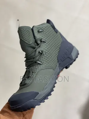 Under Armour Olive Green Ankle Boots (With Free Delivery)