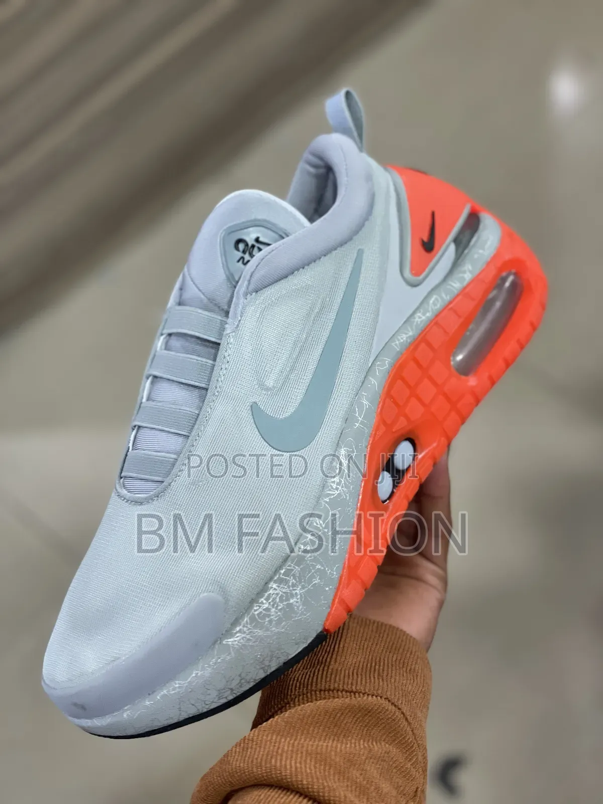 Nike Air Max Light Grey Sneakers