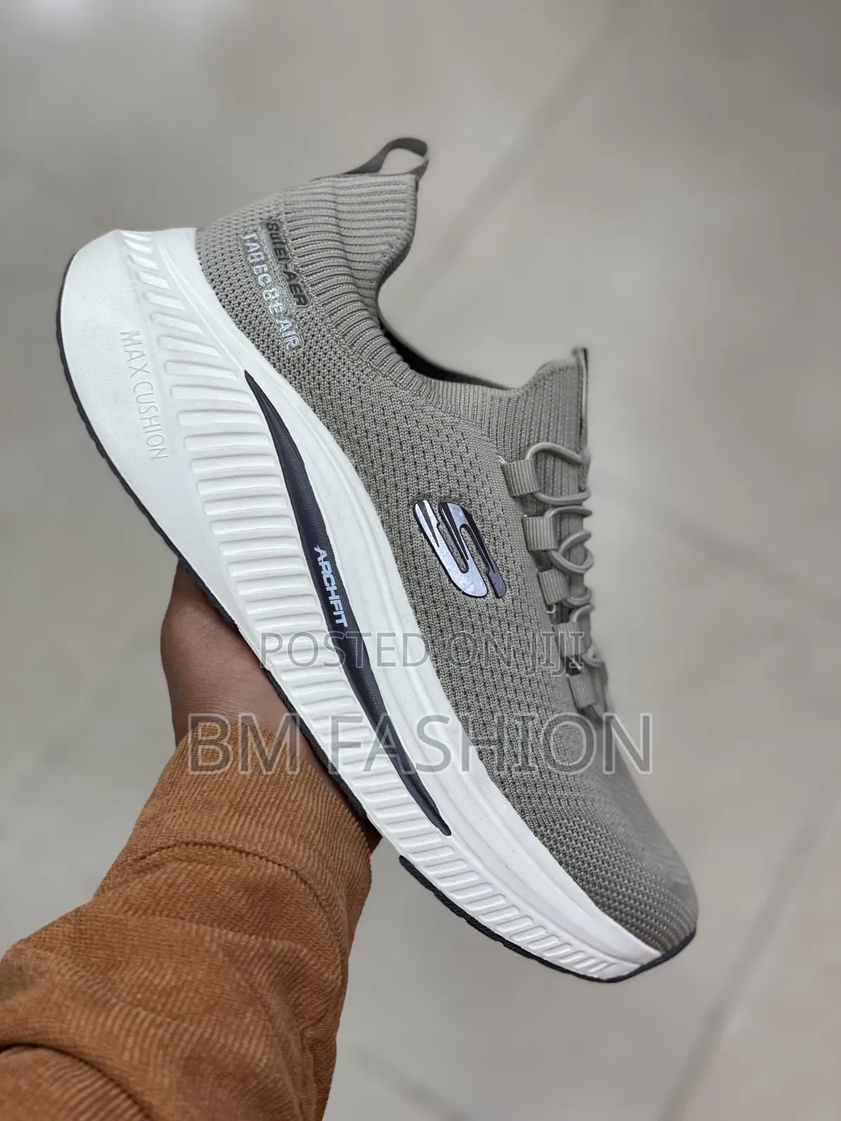Skechers Arch Fit Max Cushioning (Available in Different Colors)