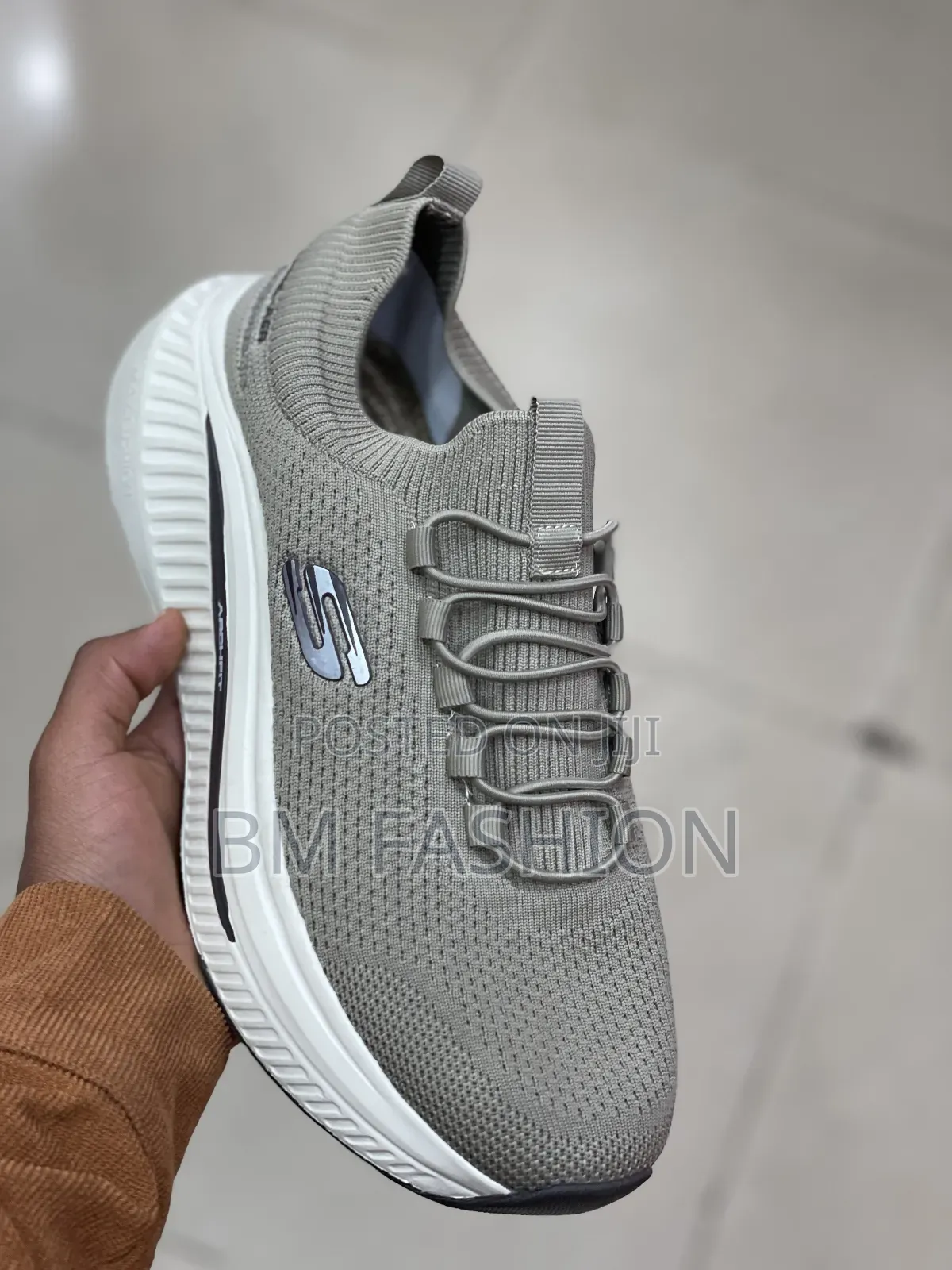 Skechers Arch Fit Max Cushioning (Available in Different Colors)