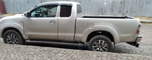 Toyota Hilux 2013 Silver