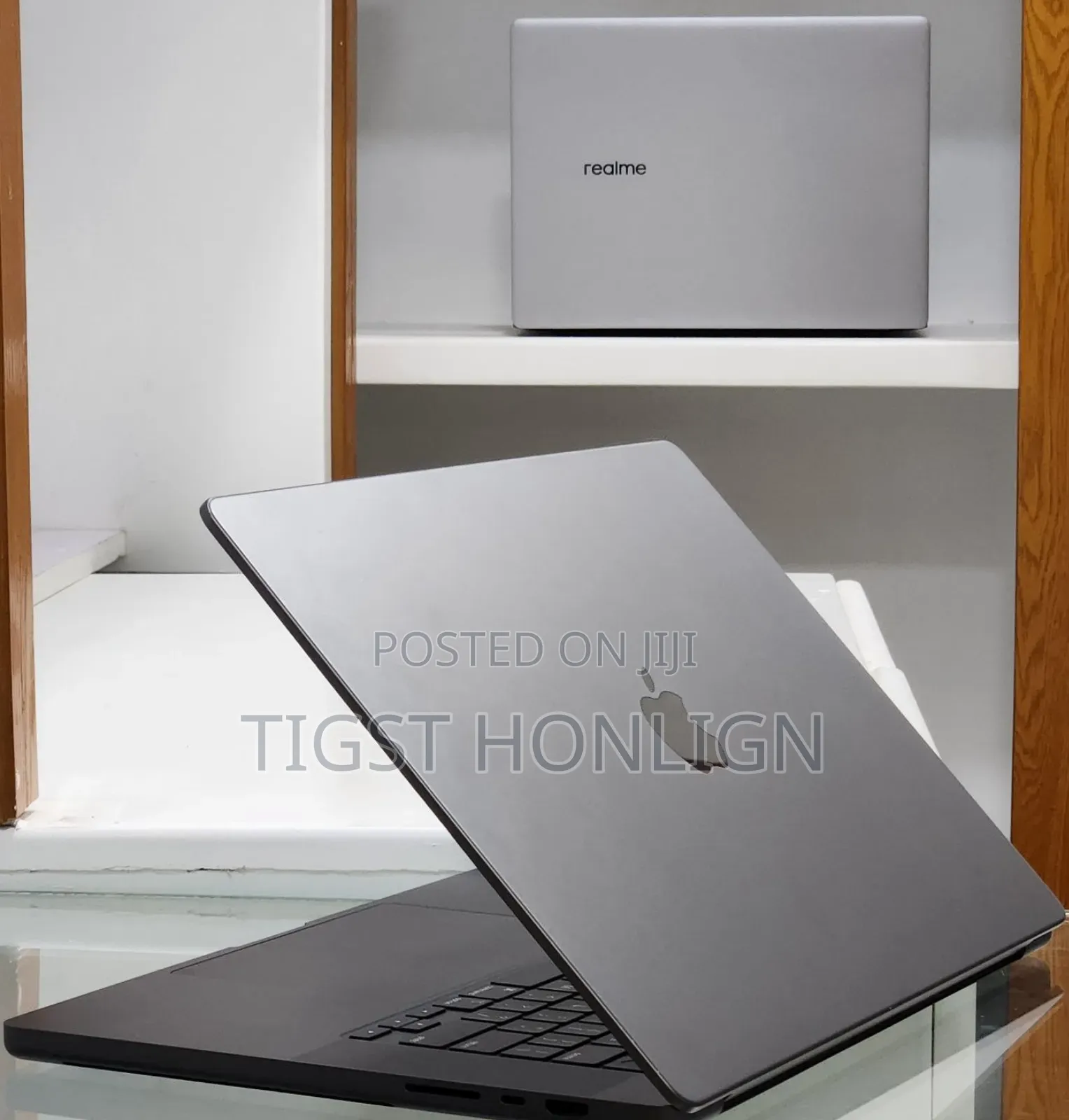 New Apple MacBook Pro 2023 M3 Max 16-inch 36GB Apple M3 Max SSD 1T