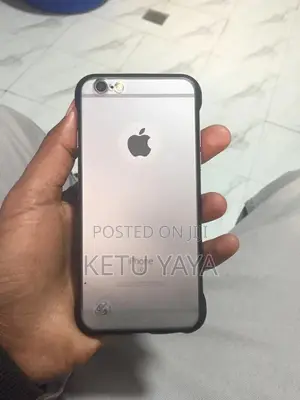 Apple iPhone 6s 64 GB Silver