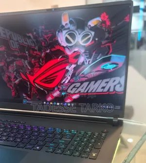 New Laptop Asus ROG Strix G17 32GB Intel Core Ultra 9 SSD 2T