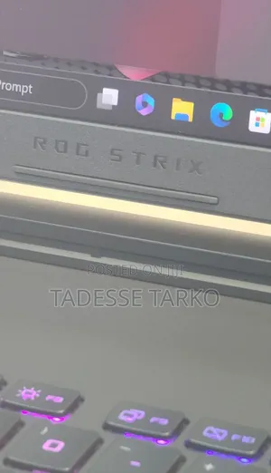 New Laptop Asus ROG Strix G17 32GB Intel Core Ultra 9 SSD 2T