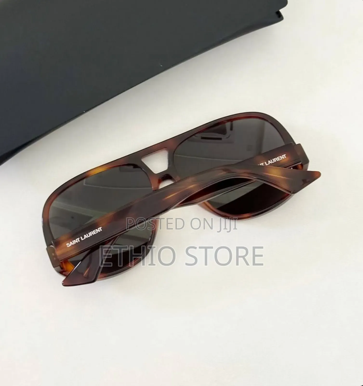 Saint Laurent Sunglass in Brown