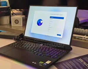 New Laptop Lenovo Legion 7 32GB Intel Core Ultra 9 SSD 1T