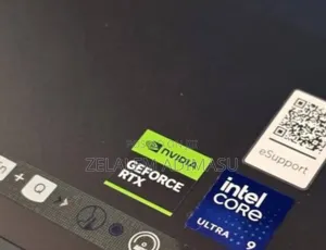 New Laptop Lenovo Legion 7 32GB Intel Core Ultra 9 SSD 1T