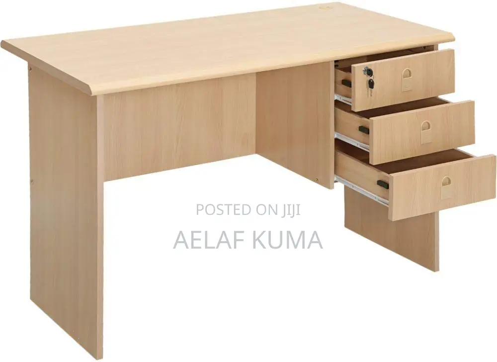 Modern Office Table – Strong and Spacious Desk