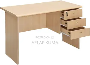 Modern Office Table – Strong and Spacious Desk