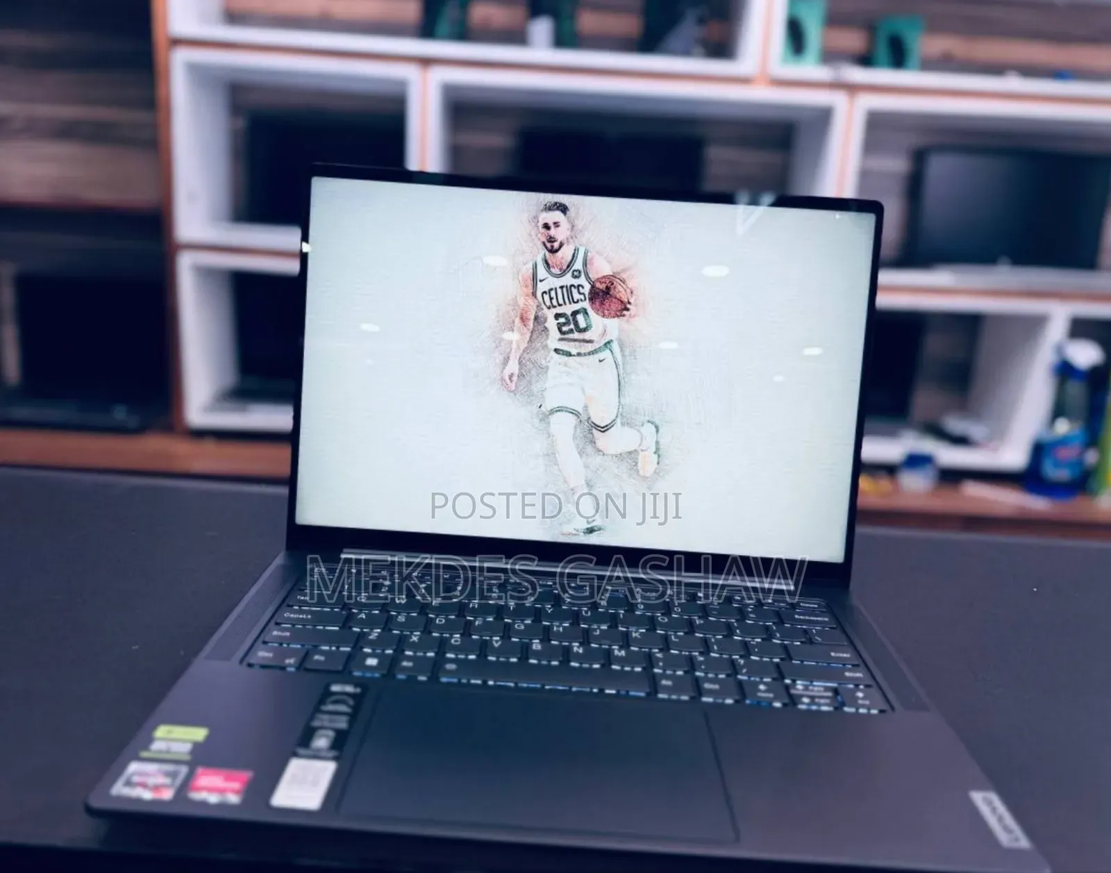 New Laptop Lenovo Yoga 7i 16GB Intel Core i7 SSD 512GB