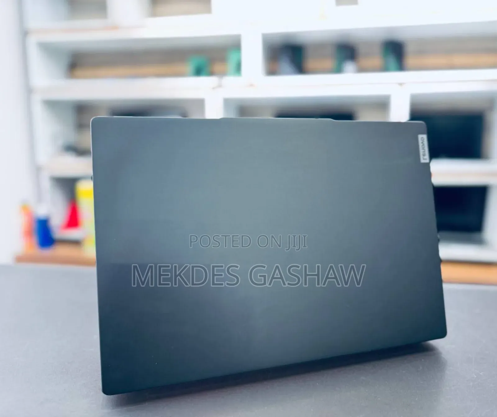 New Laptop Lenovo Yoga 7i 16GB Intel Core i7 SSD 512GB