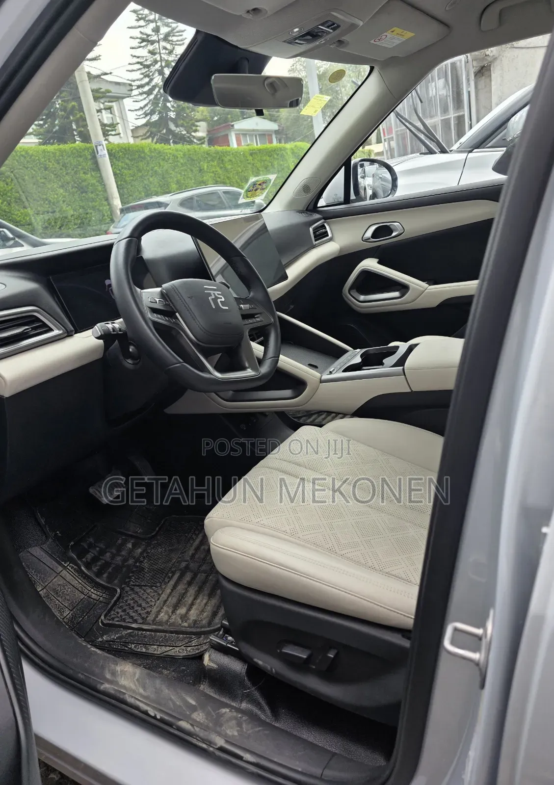 BYD Yuan Up 2025 Silver