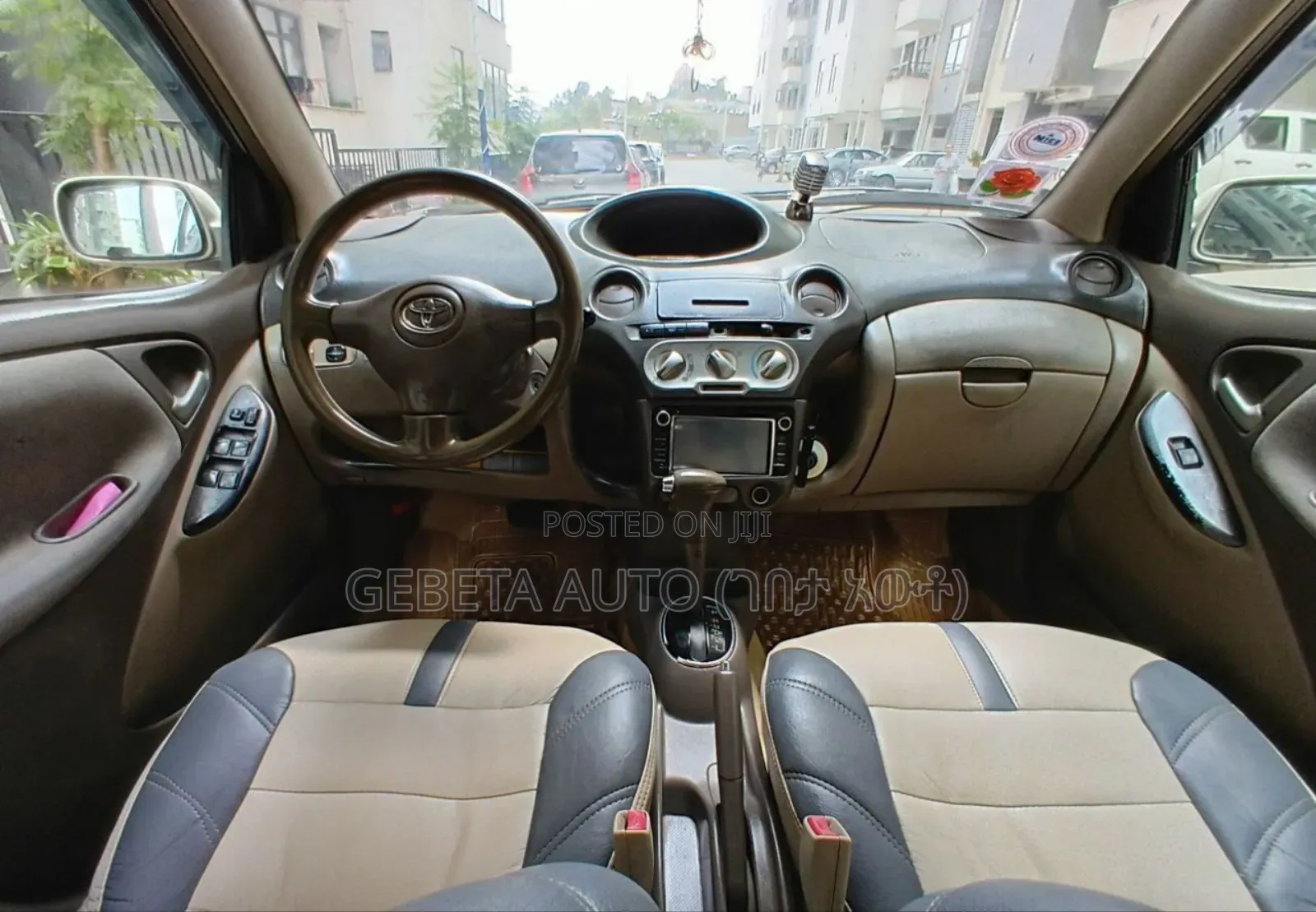 Toyota Platz 2003 Gold