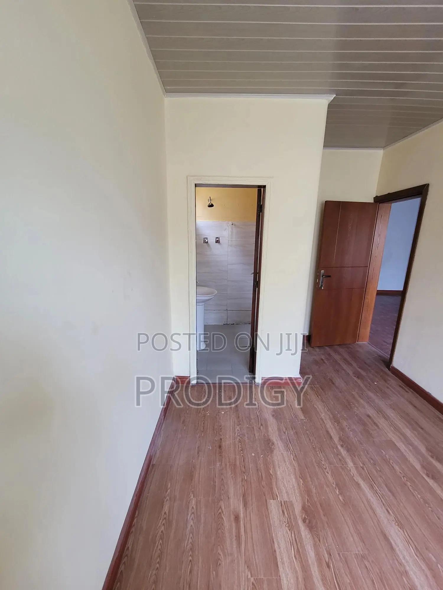 2bdrm House in Nifas Silk-Lafto for sale