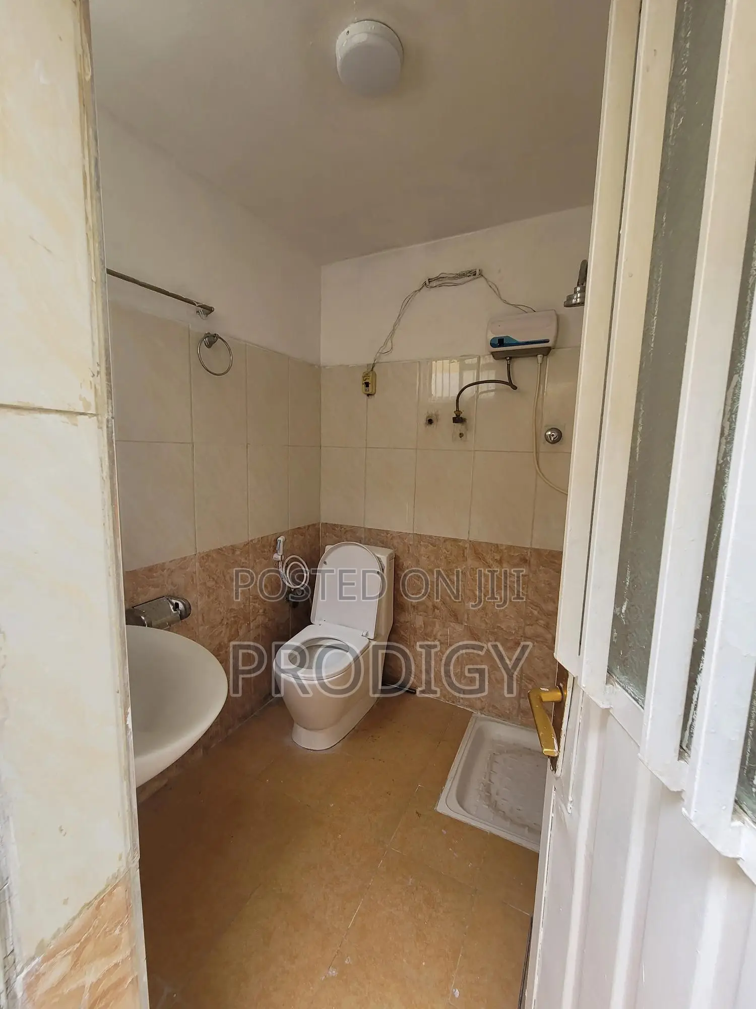 2bdrm House in Nifas Silk-Lafto for sale