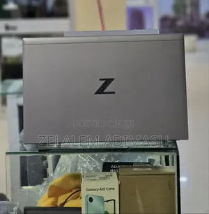 New Laptop HP ZBook Studio G8 16GB Intel Core i7 SSD 512GB