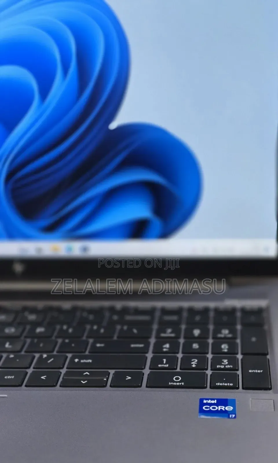 New Laptop HP ZBook Studio G8 16GB Intel Core i7 SSD 512GB