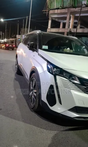Peugeot 5008 1.2 PureTech 130 GT Line 2021 White