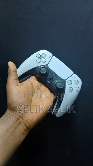 Ps5 Joystick (Dubai Used) ፒኤስ 5 ጆይስቲኮች