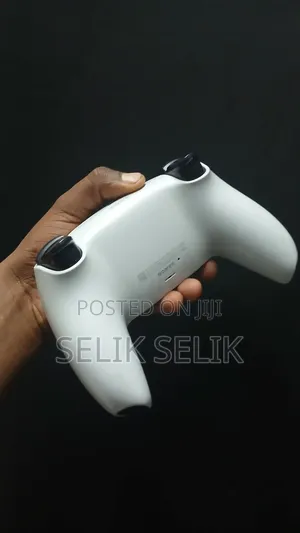 Ps5 Joystick (Dubai Used) ፒኤስ 5 ጆይስቲኮች