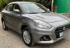 Suzuki Dzire 2022 Silver