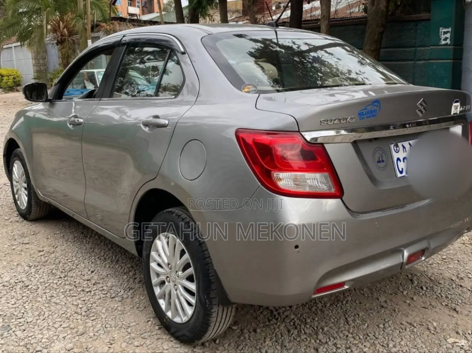 Suzuki Dzire 2022 Silver