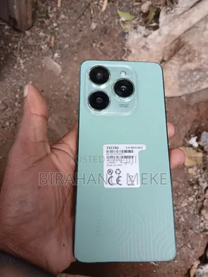New Tecno Spark 20 256 GB Green