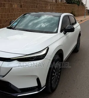 Honda e:NS1 68.8 kWh FWD 2022 White