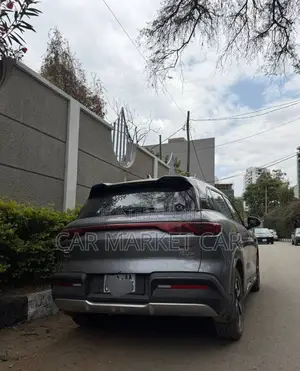 BYD Yuan Up 2025 Gray