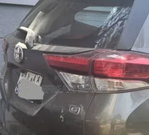 Toyota Rush 2021 Gray