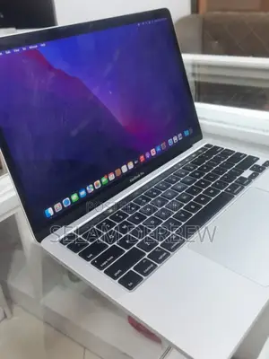 New Laptop Apple MacBook Pro 2020 8GB Intel Core i5 SSD 256GB