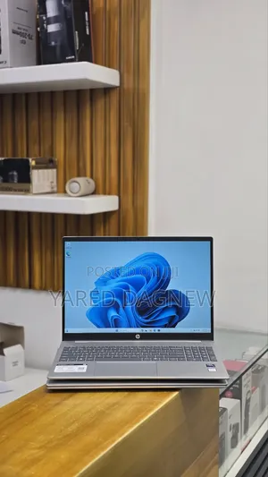 New Laptop HP Pavilion 15 16GB Intel Core Ultra 7 SSD 512GB