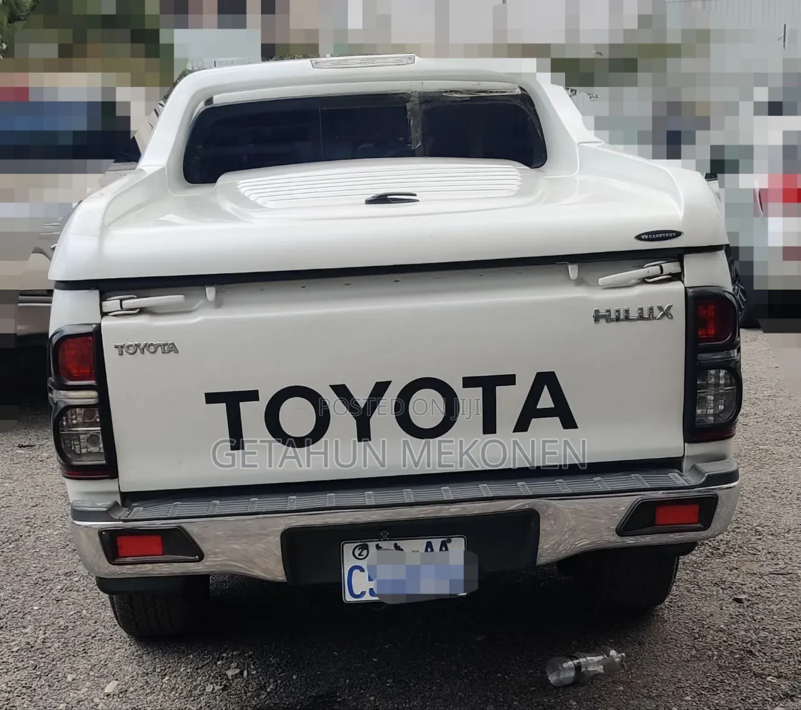 Toyota Hilux 2012 White