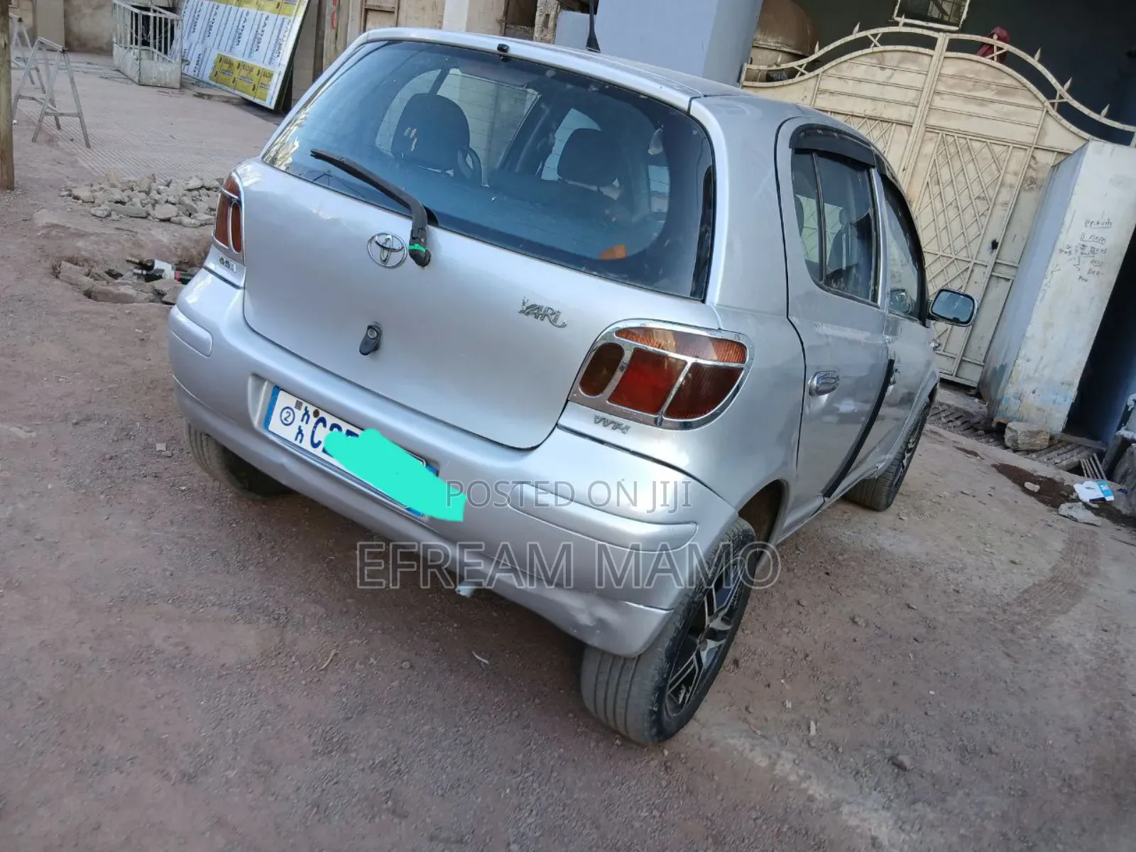 Toyota Yaris 2004 Silver