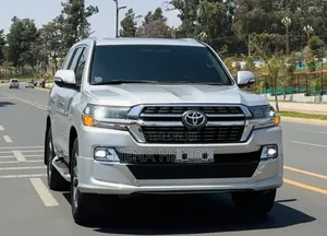 Toyota Land Cruiser 2020 Silver