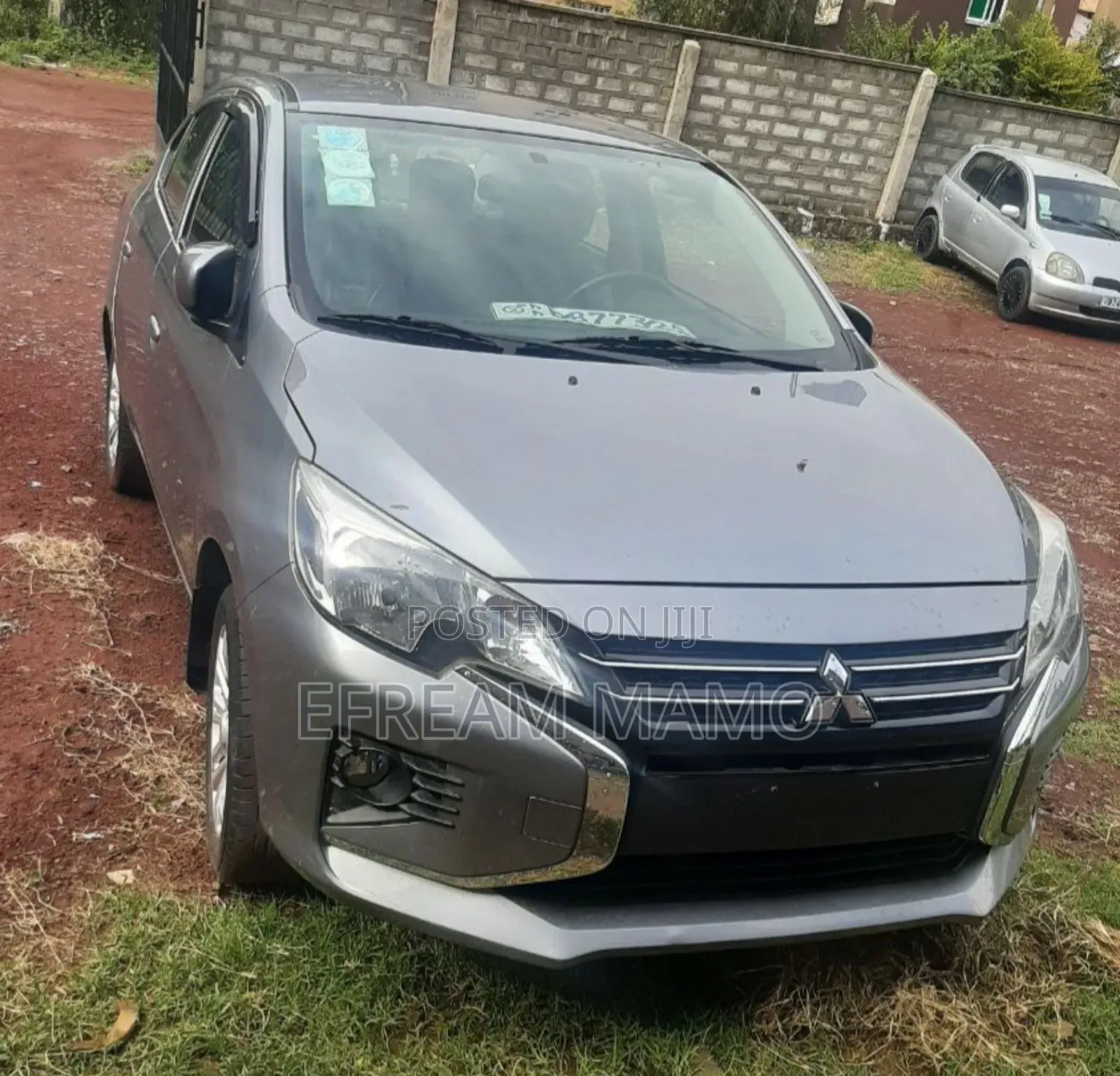 Mitsubishi Attrage 2021 Gray