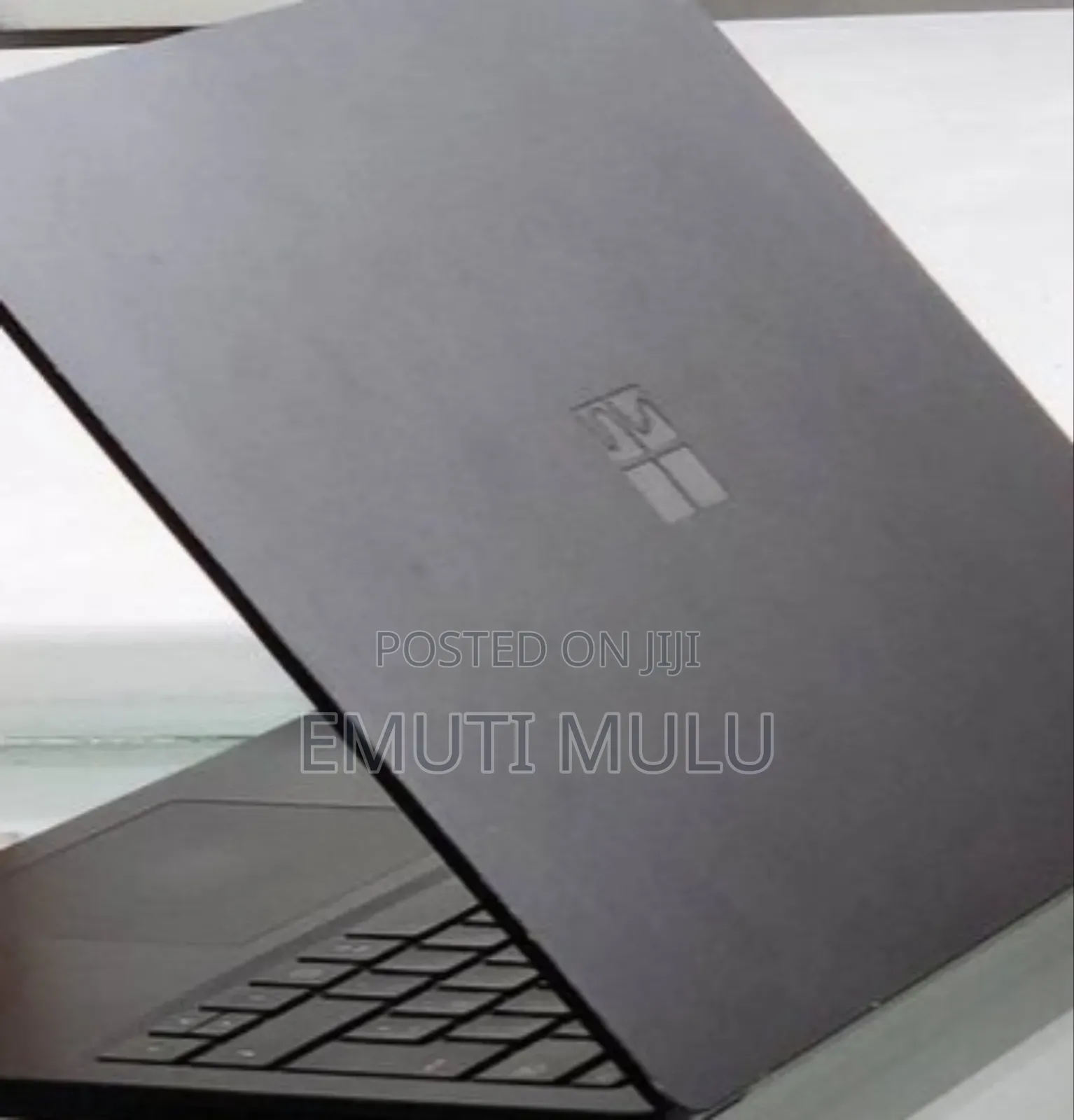 New Laptop Microsoft Surface 16GB Intel Core i7 SSD 512GB