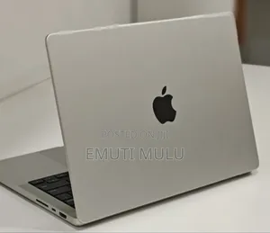 New Laptop Apple MacBook Pro 2019 16GB Intel Core i7 SSD 1T