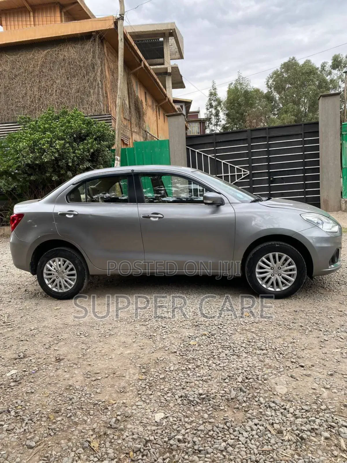 Suzuki Dzire 2022 Silver