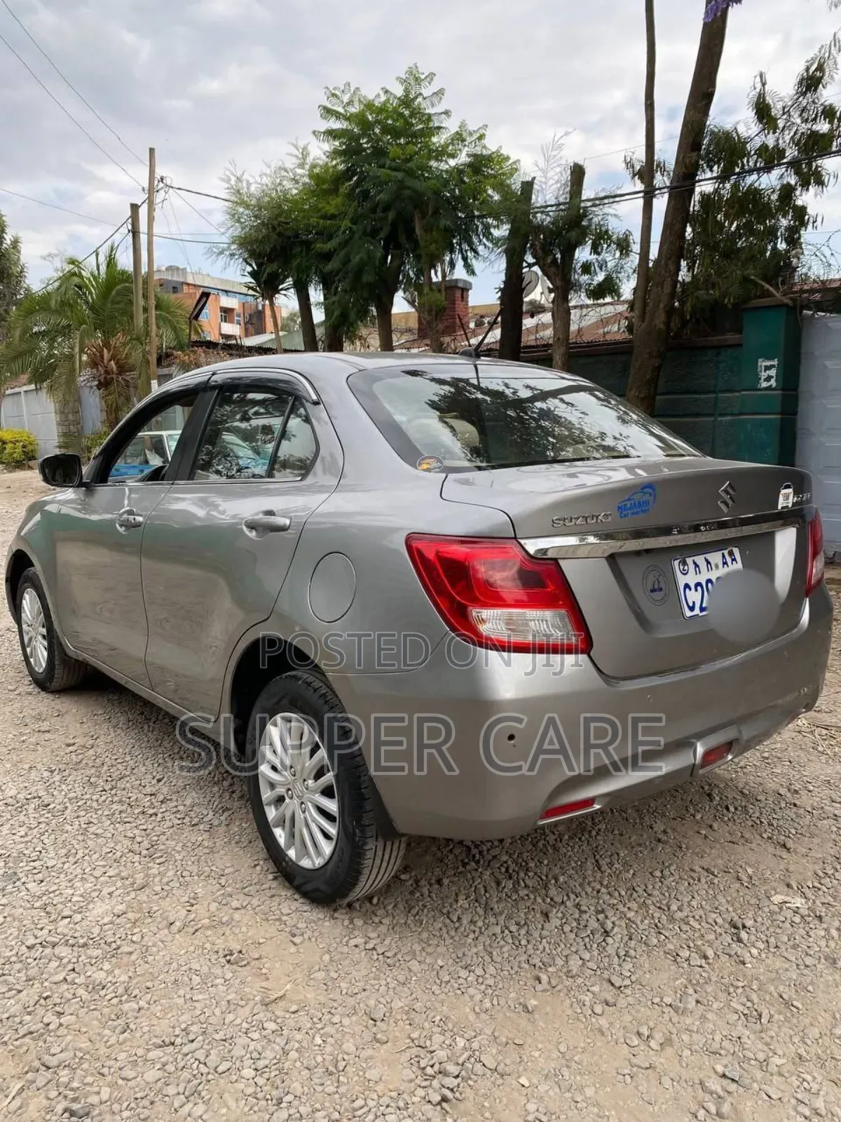 Suzuki Dzire 2022 Silver