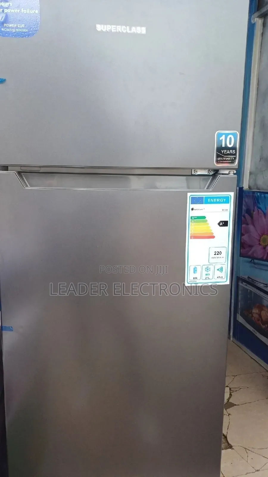 Superclass Refrigerator 320 Liter