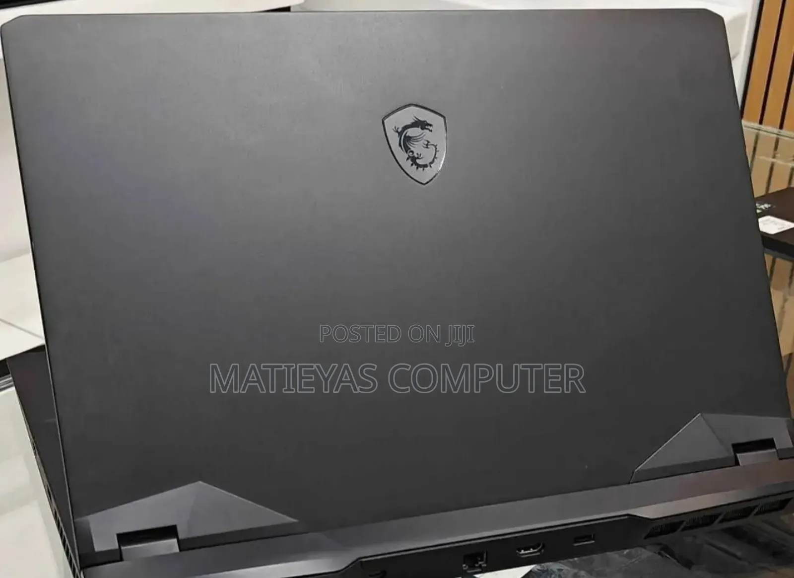 New Laptop MSI GP75 Leopard 16GB Intel Core i7 SSD 1T