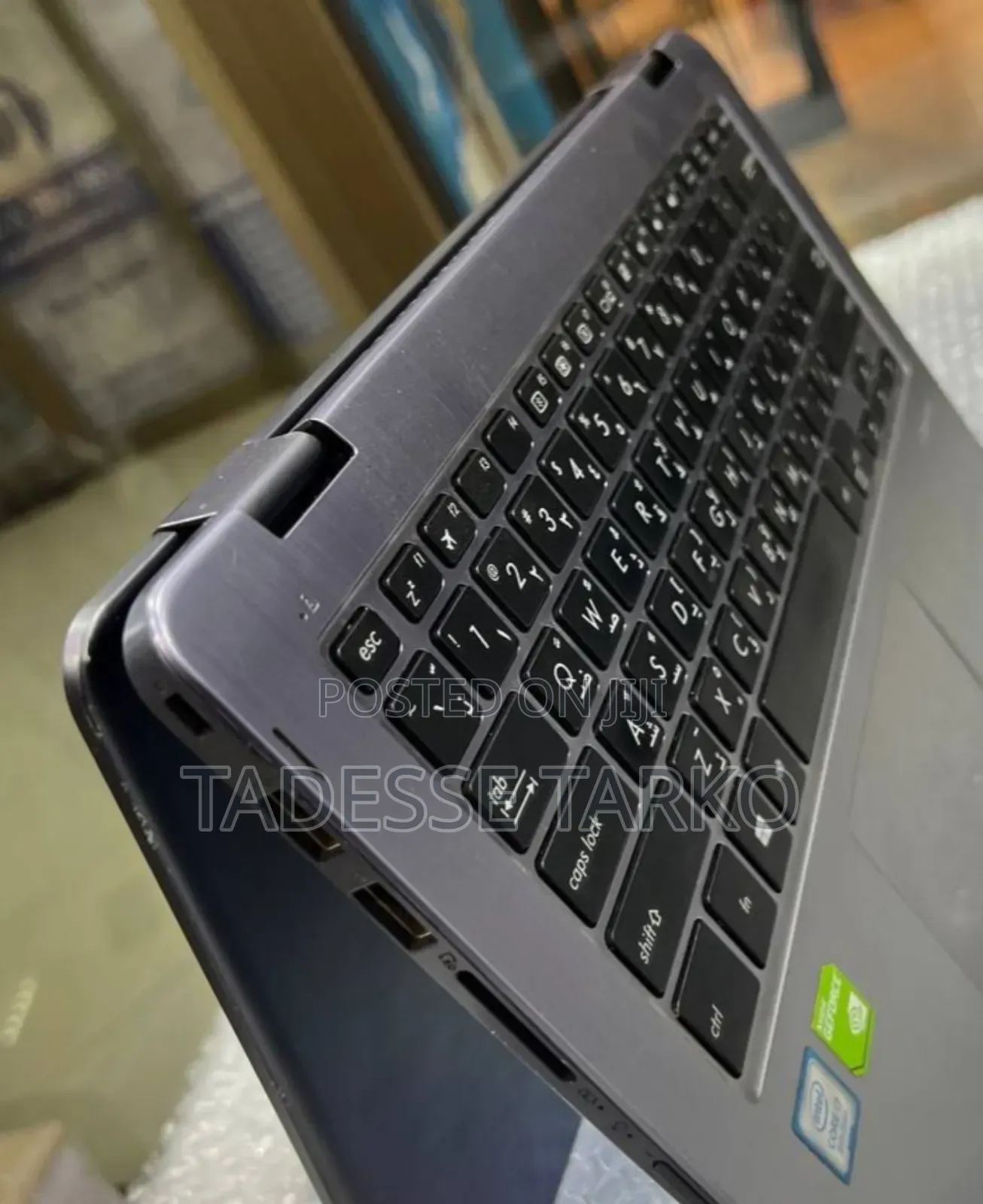 New Laptop Asus VivoBook Flip 14 TP401NA 8GB Intel Core i7 SSD 1T